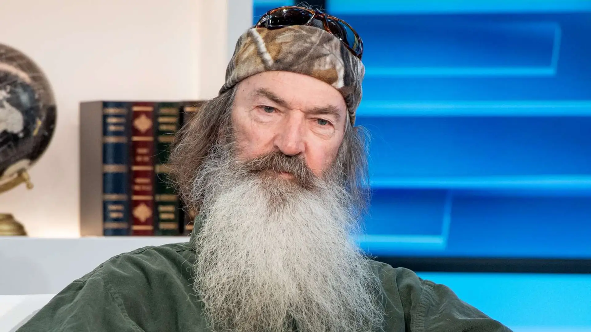 Duck Dynasty Star Phil Robertson Dead At 79 Family Confirms